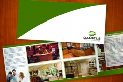 brochure_daniels2